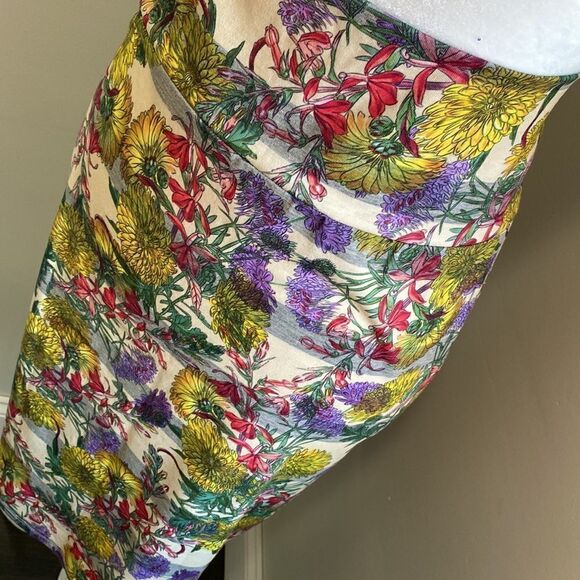 𝅺LULAROE Floral and Stripes Cassie Yellow Purple NWT - Picture 2 of 4